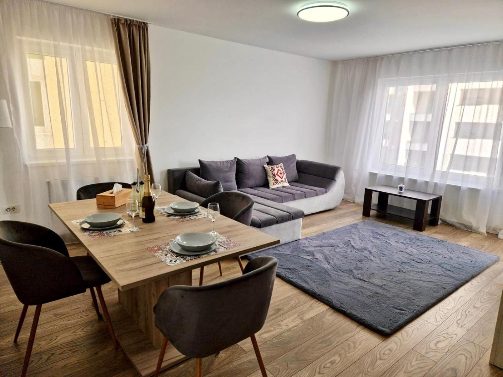 Jad - Comfortable - Apartments - Coresi Braşov Esterno foto