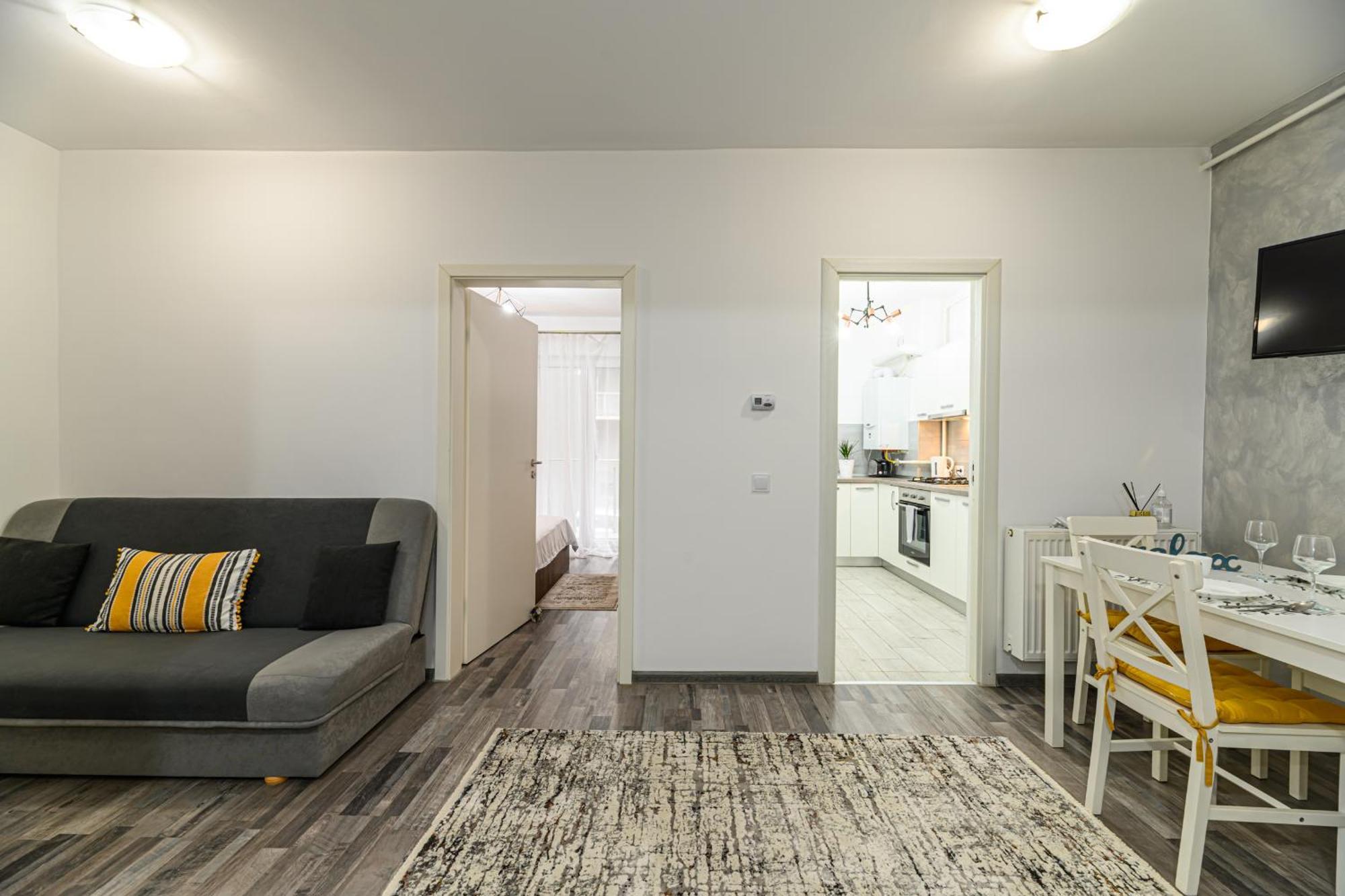 Jad - Comfortable - Apartments - Coresi Braşov Esterno foto