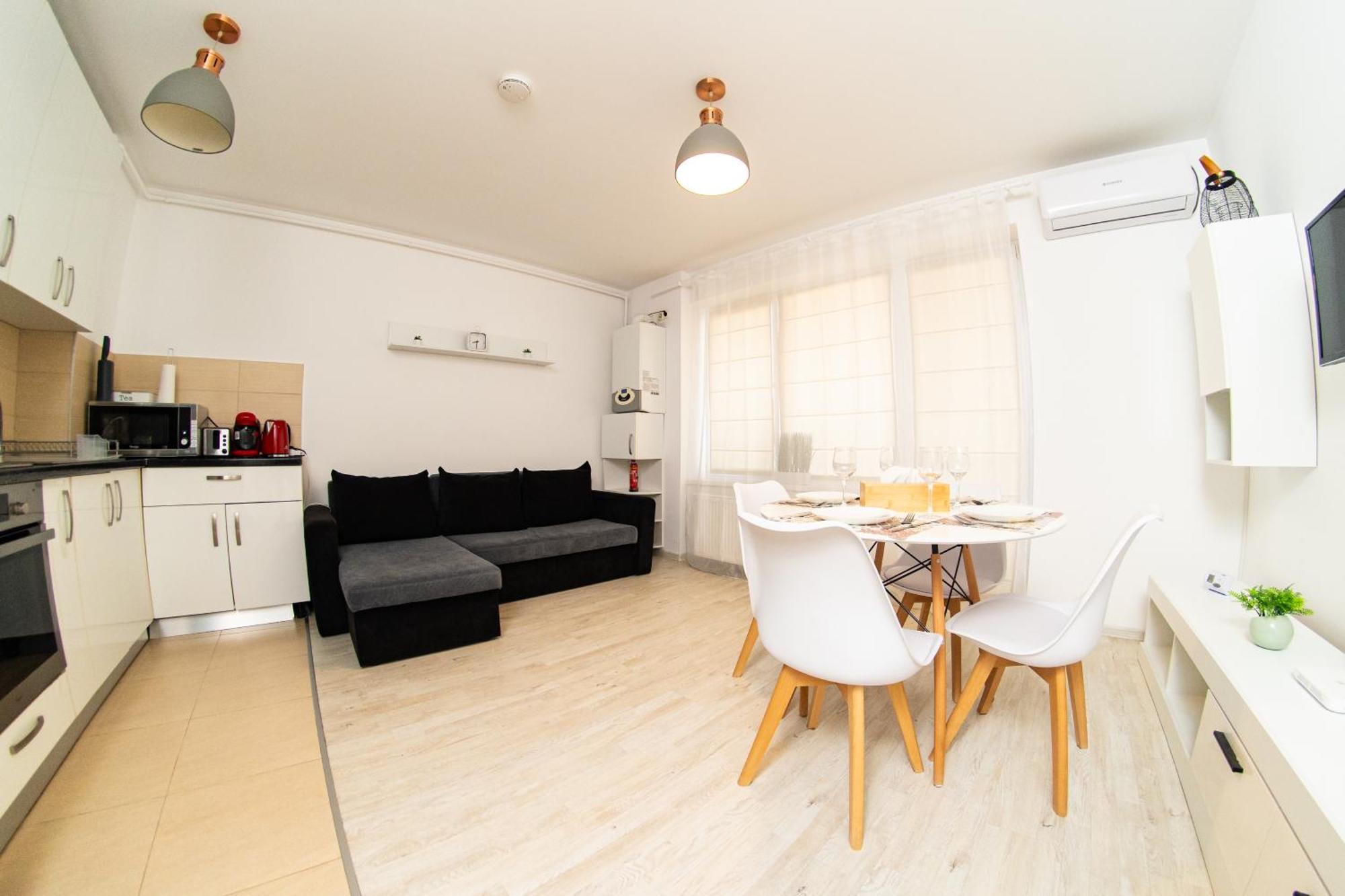 Jad - Comfortable - Apartments - Coresi Braşov Esterno foto